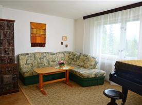 Apartmán pro 10 - obývací pokoj