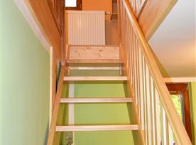 Zelený apartmán - schody do mezonetové ložnice
