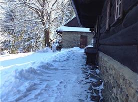 veranda v zimě