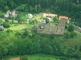 hrad Krakovec do cca 3 km